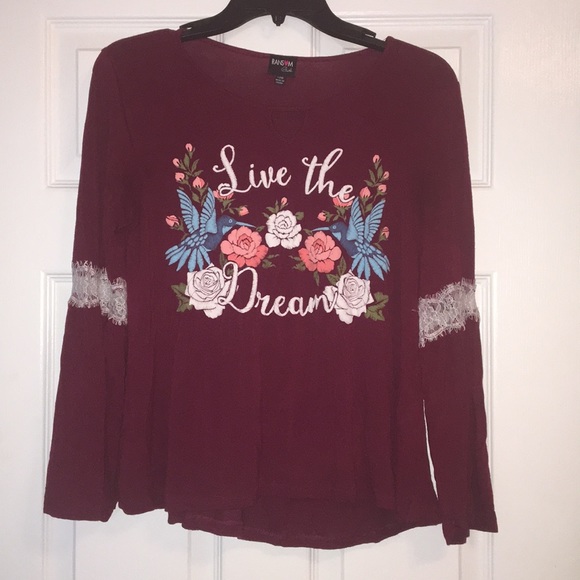 Live the Dream Blouse - Picture 1 of 4